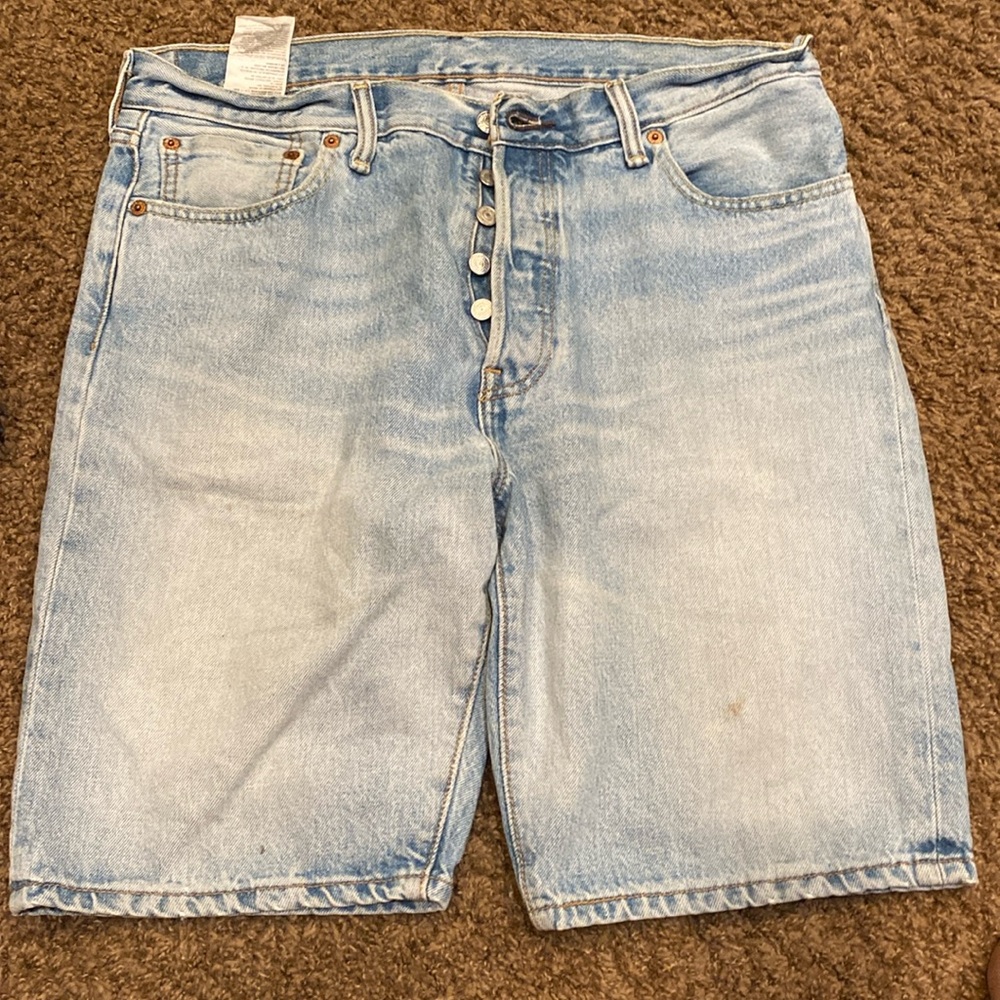 Levi’s mens 501 shorts size 34